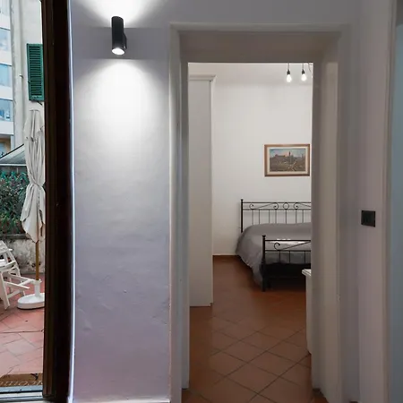 Διαμέρισμα Charming With Exclusive Courtyard In Center Of Φλωρεντία
