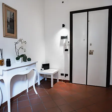 Διαμέρισμα Charming With Exclusive Courtyard In Center Of *